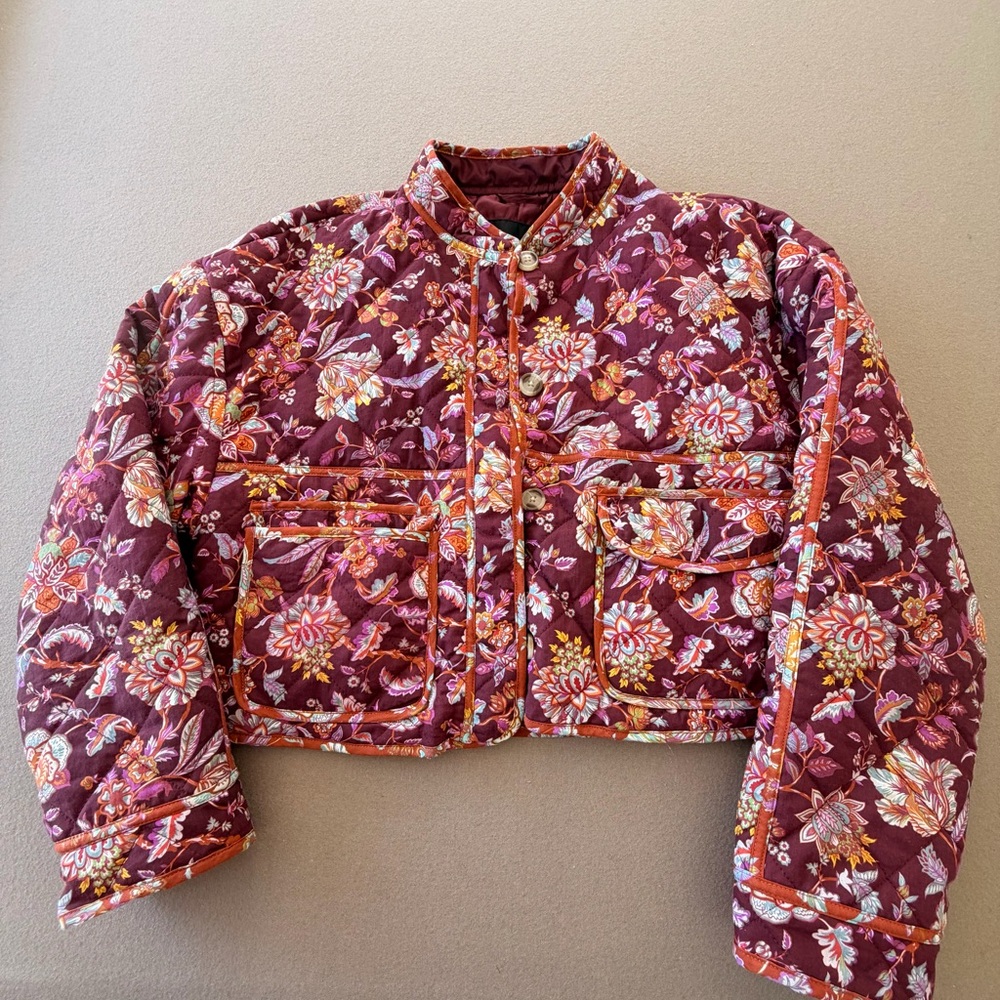 7 For All Mankind Quilted Floral Bomber Cropped Jacket in Burgundy - size M